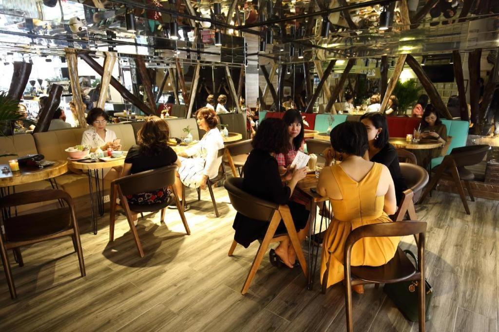 Greentree Sài Gòn đông Du Khách sạn